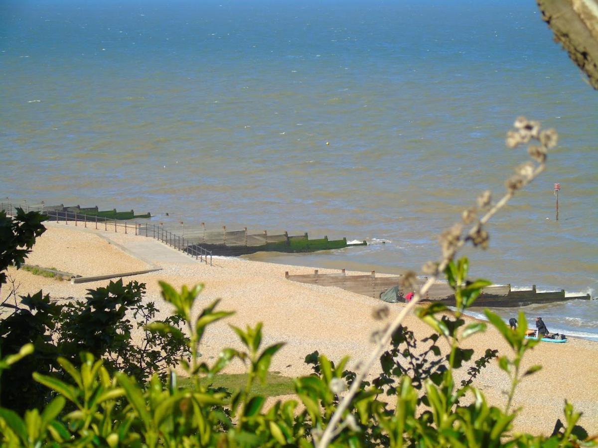 Chalet Brightstone Kingsdown Cliffs Location With Indoor Pool, Tennis Court, Mini-Golf Short Walk To Beach And 3 Great Local Pubs Exterior foto